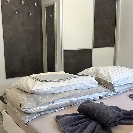 Olimpijskie Апартаменти Щирк